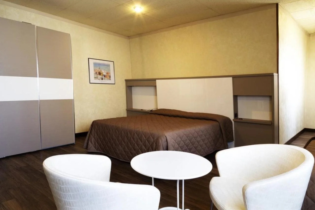 JR Hotels Bologna Amadeus