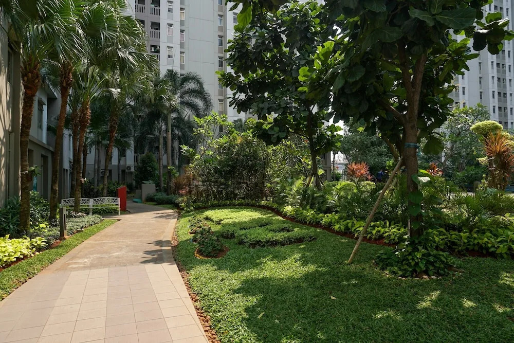 2BR near Baywalk Pluit Mall at Green Bay Apartment