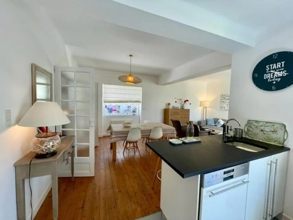 Maison atypique 5 pièces 160m², centre Quiberon, proche plage et commerces - FR-1-478-227