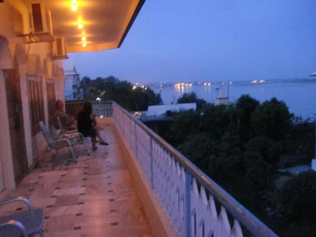 Hotel Temple On Ganges