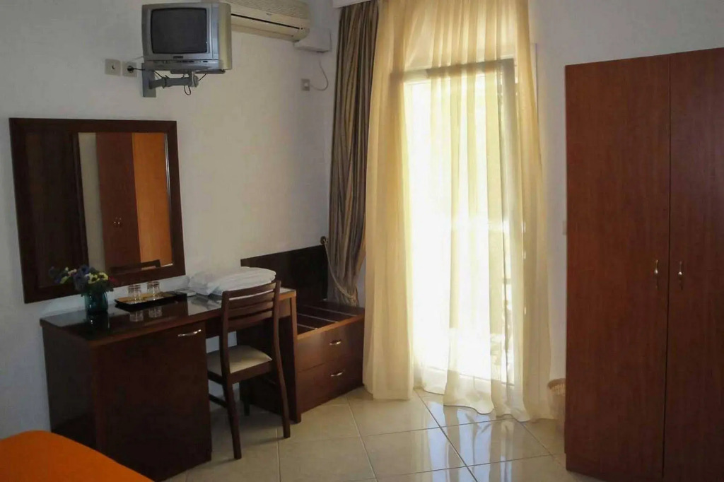 Nefeli Boutique Hotel