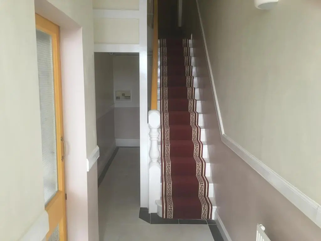 Crossways Hotel