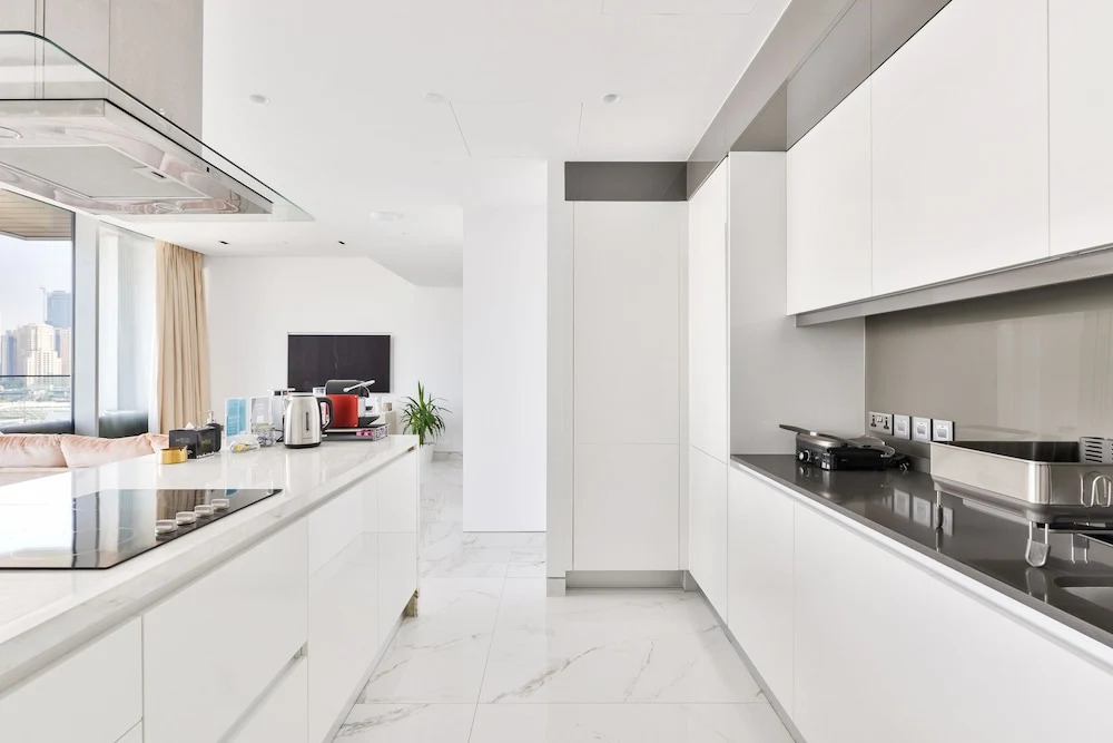 Stylish 2BR on Bluewaters Island