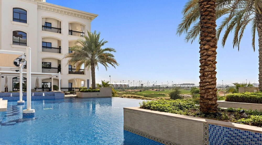 WelHome - Luxury Apt Close to Yas Water and Ferrari World