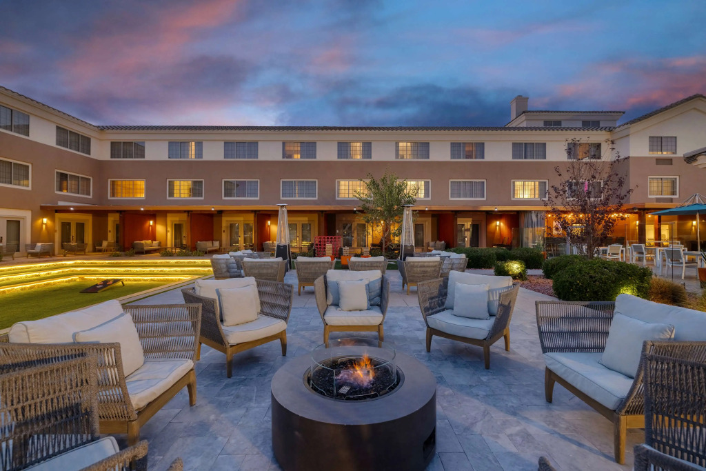 Aiden by Best Western Scottsdale North