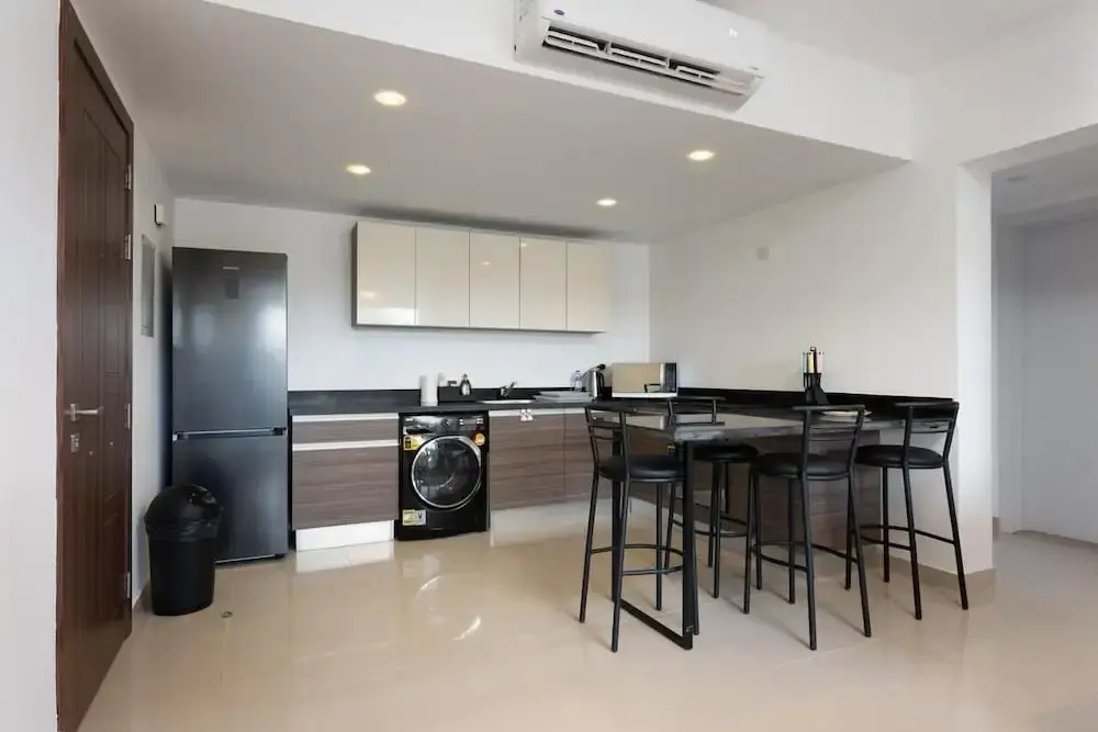 Vesta - Luxury APT - 2BR - G-cribs IV