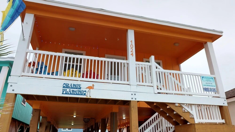 Orange Flamingo 3 Bedroom Home