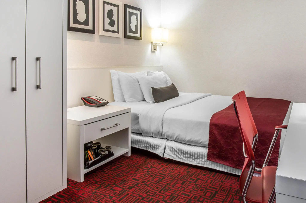 The Moore, New York City, a Member of Design Hotels