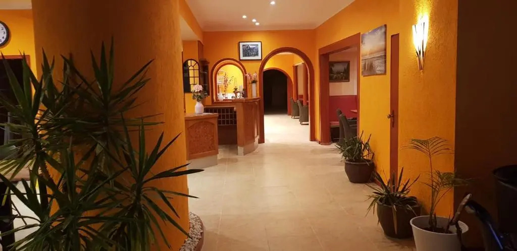 Varel Bay Hotel