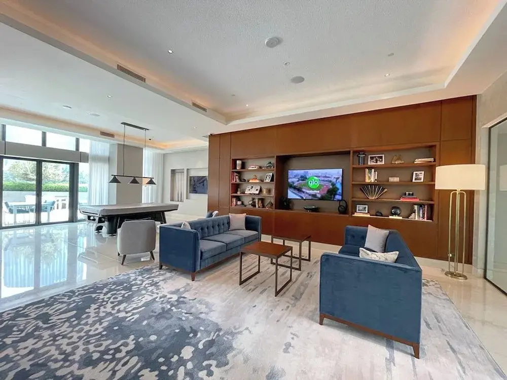 Address Residences Dubai Opera - Burj Khalifa City Views 1, 2, & 3-Bedroom Apartment 1 minute walk to Burj Khalifa, Dubai Mall, Dubai Fountain by Heaven Crest