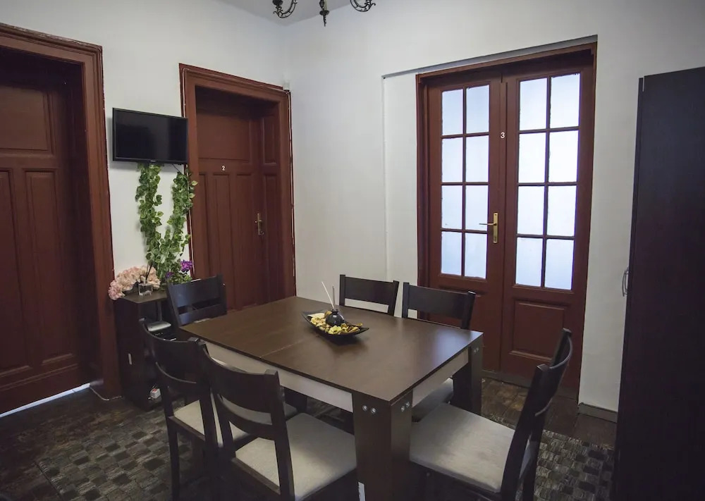 Italian House Simeon