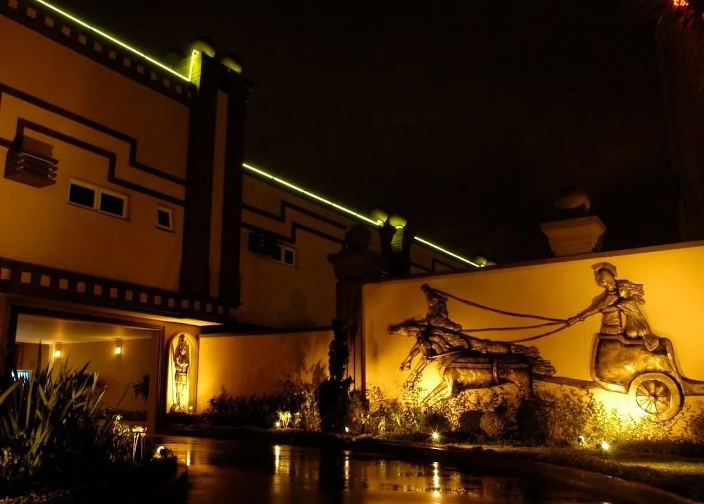 Motel Imperium