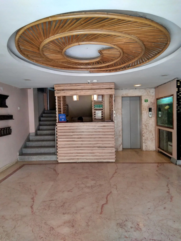 Hotel Rains Inn