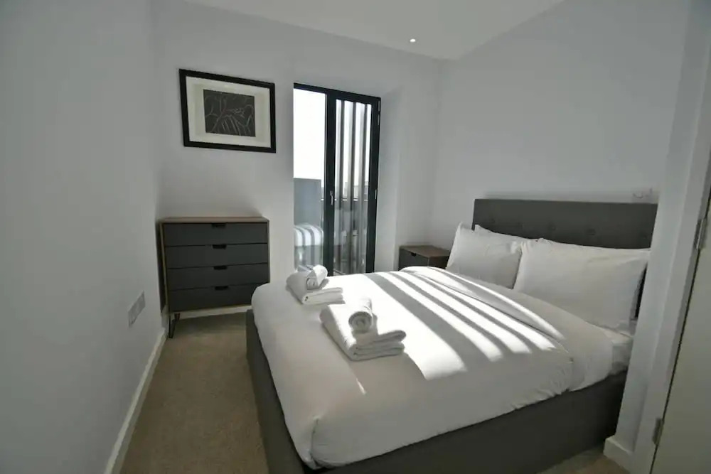 Modern 2 Bedroom Apartment in Green Gate