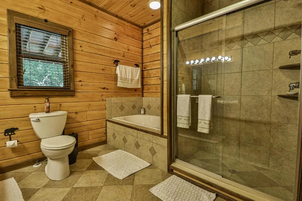 Chateau Relaxeau Breathtaking Spacious Mountain Home on Paved Road