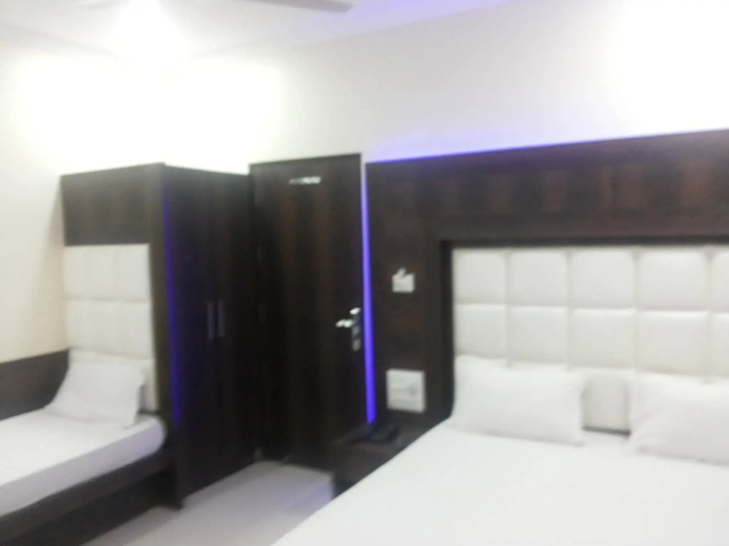 Hotel Pink City Opposite New Delhi Railway Station