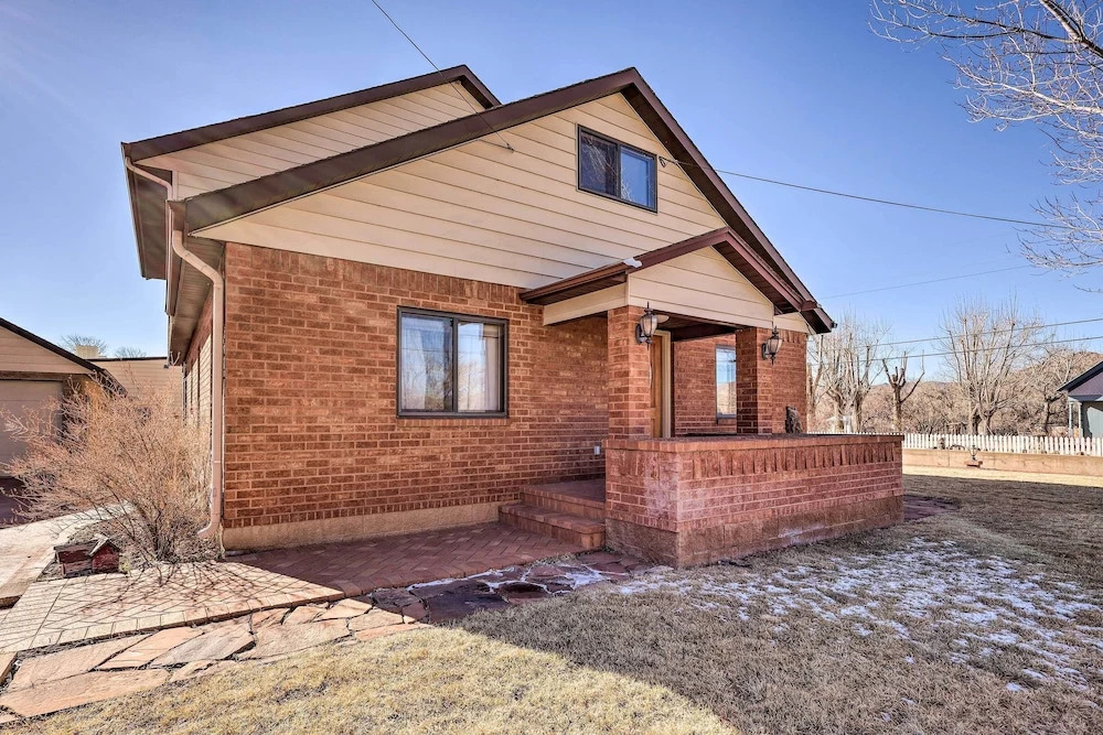 Welcoming Cañon City Abode - Walk to River!