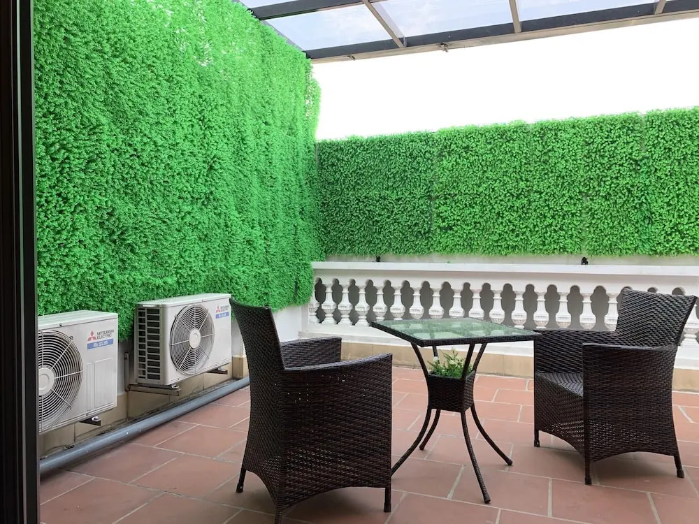 Y PLACE Guest House