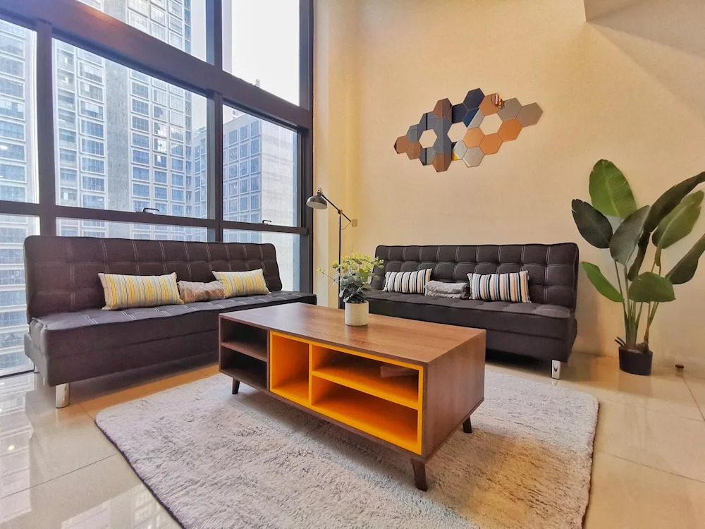 Eminent Suite at ICON City