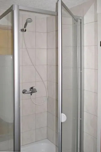 Blechnerhof 15426