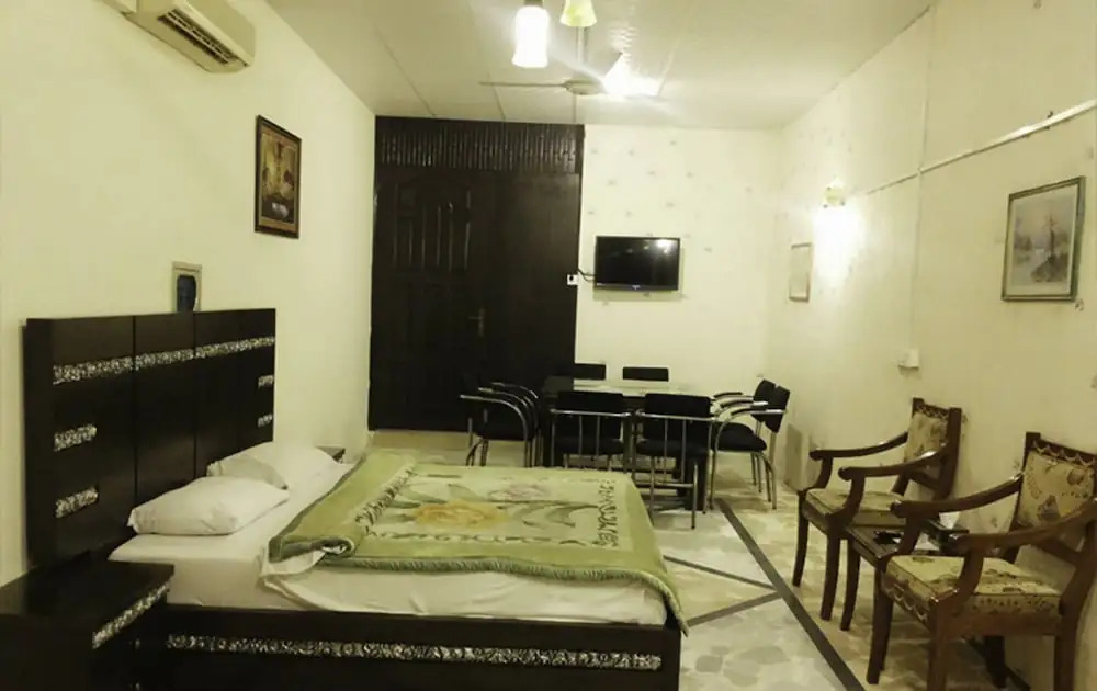 Hotel luxury palace
