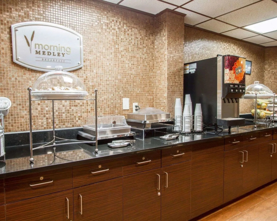 Sleep Inn & Suites Buffalo Airport