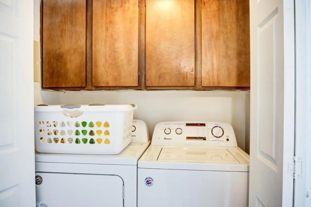 Spacious 3 BR, 2 BA Condo near Med Center & NRG