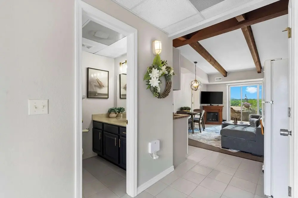 Little Dipper Cozy Condo for 6 w/ Resort-style Amenities