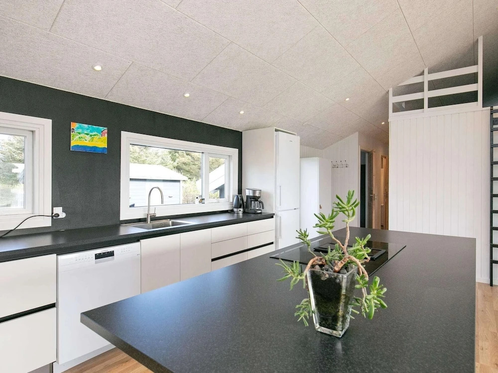 10 Person Holiday Home in Lokken-by Traum