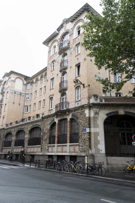 Contemporary near Bastille