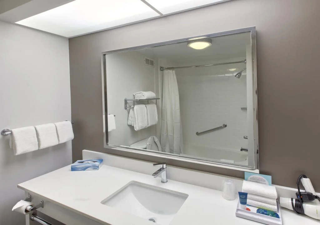 Four Points by Sheraton Charlotte/Pineville