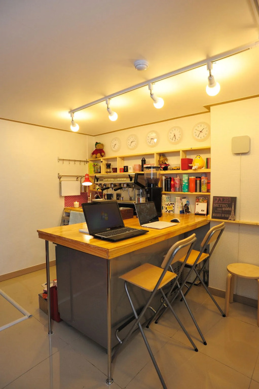 One Minute Guesthouse