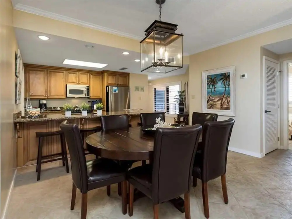 Four Seasons by Meyer Vacation Rentals