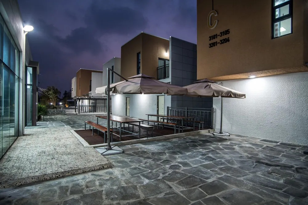 Jeju 29 Pool Villa