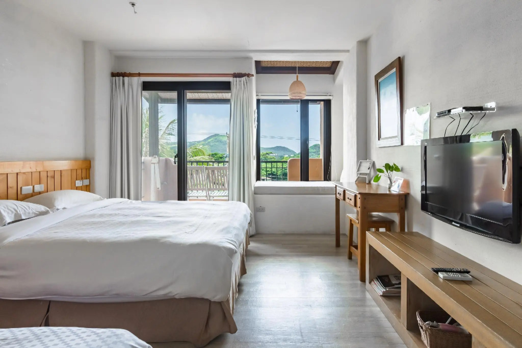 Fairyland & Farm Guest House