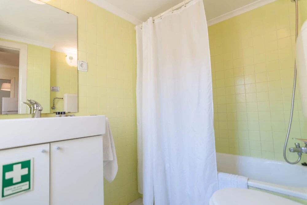 'white House' Apartment- Alfama