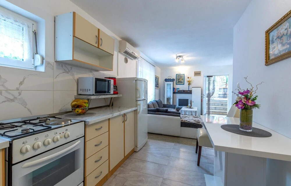 Awesome Home in Sevid With Wifi and 4 Bedrooms