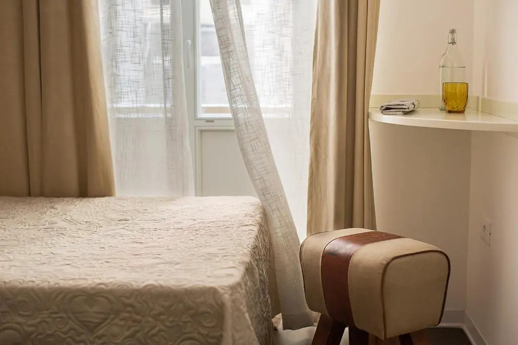 Vela Rooms