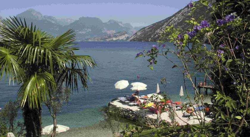 Hotel Villa Monica