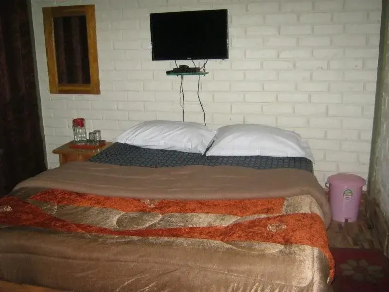 Deolo Cliff Eco Resort