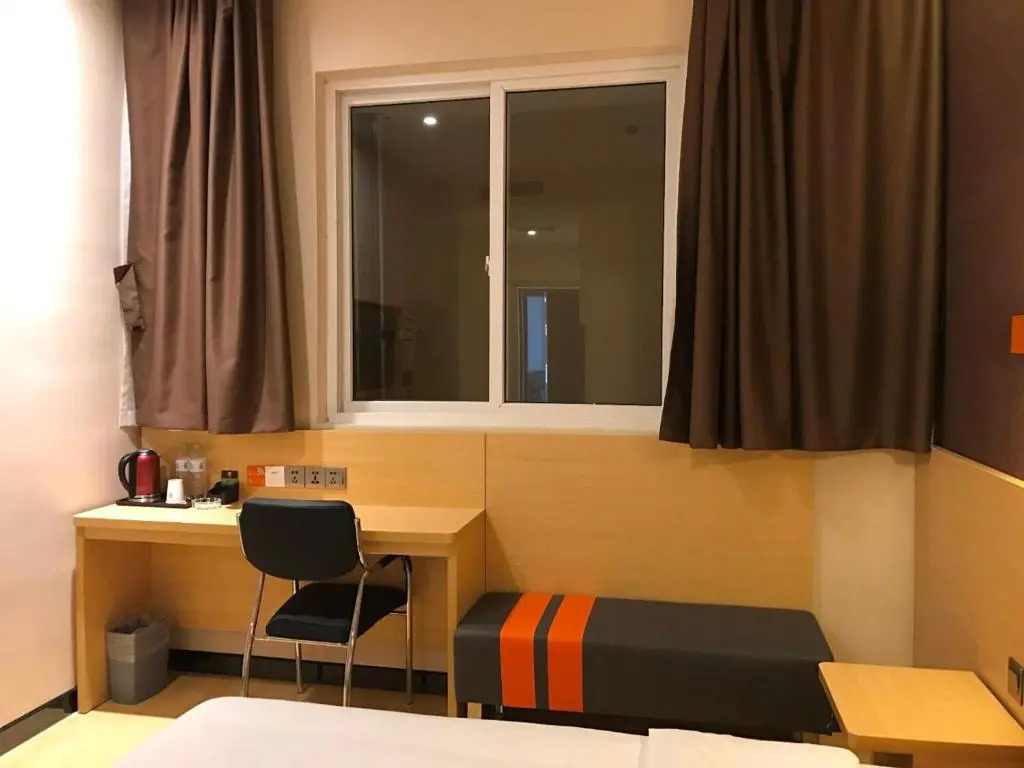 7Days Premium Yantai Penglai New Bus Station Branch