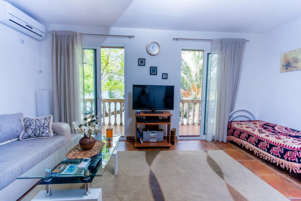 Apartment 5meters from Sea, Kotor