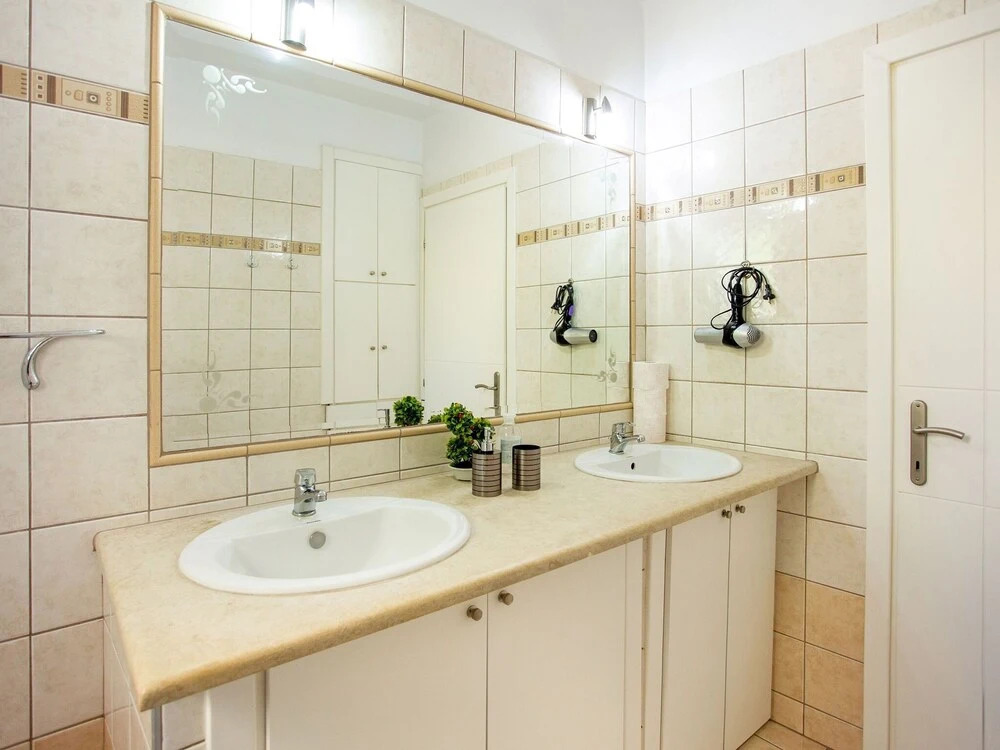 Pleasant Apartment in N. Irakleitsa With Garden