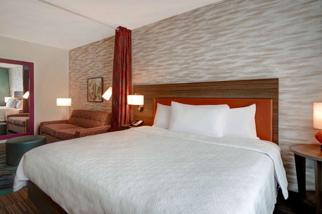 Home2 Suites By Hilton Kalamazoo Downtown, Mi