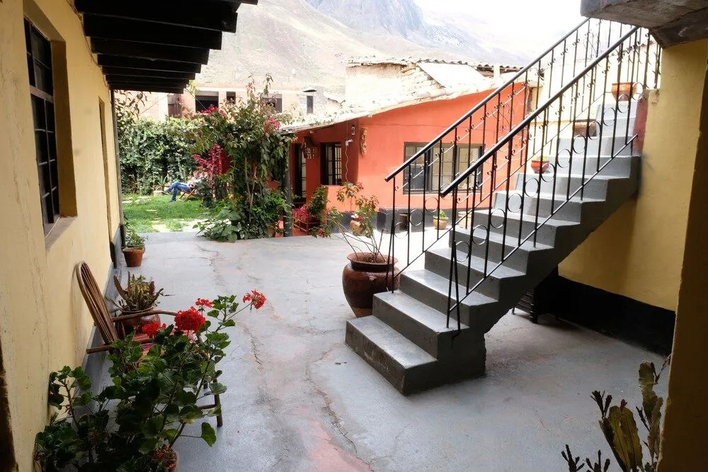 B&B Sun Gate