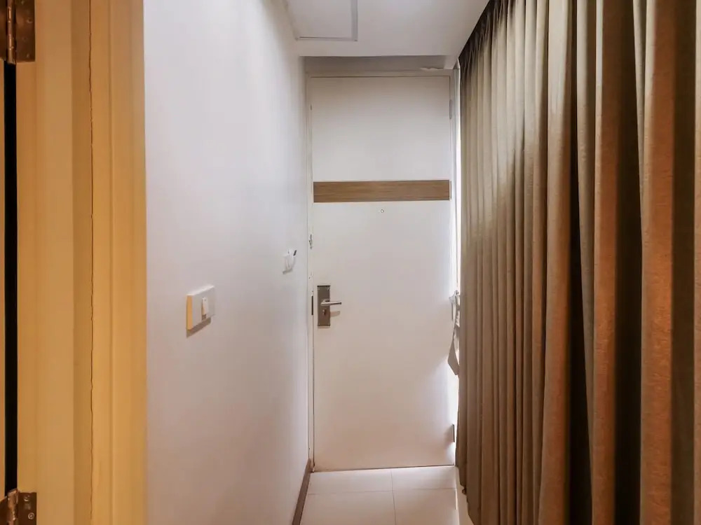 Nida Rooms Khlong Toei 390 Sky Train