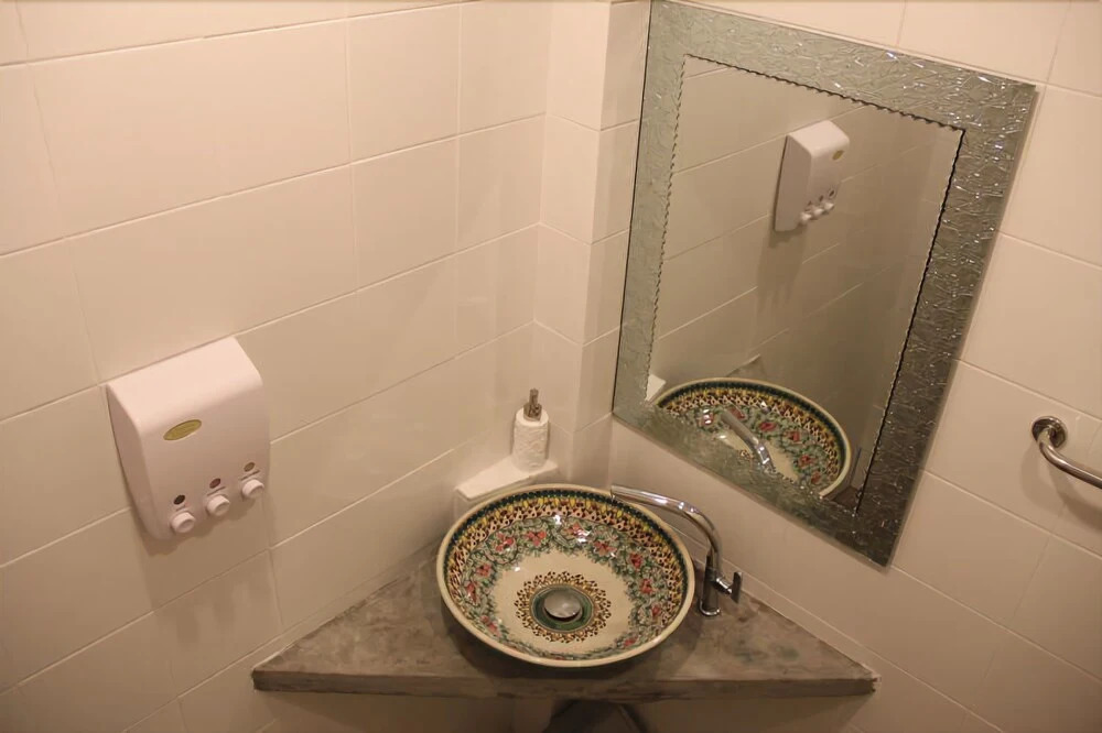 Laksameenarai Guesthouse - Hostel