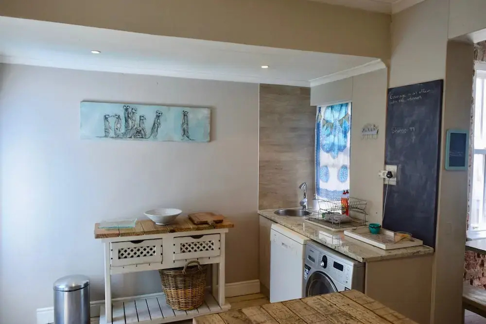 2 Bedroom Home With Private Garden