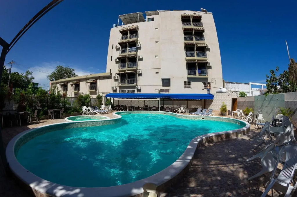 Hotel Renacer