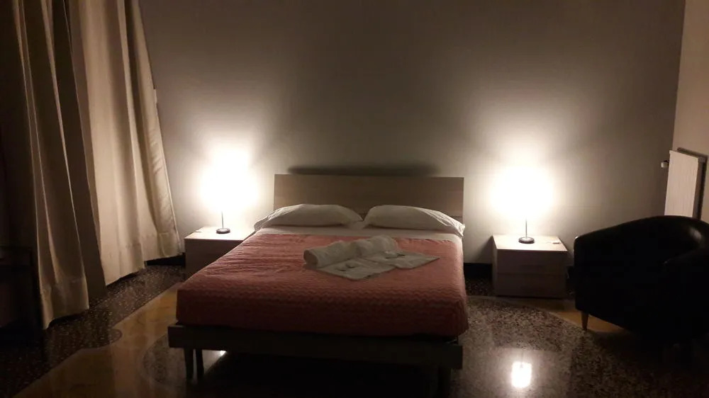 Check-Inn Rooms Genova Centro